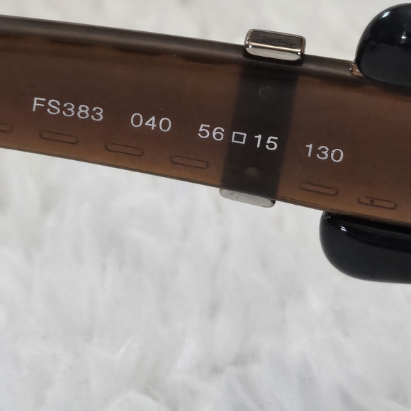 Fendi Women's Sunglasses with Brown Frame - Picture 3 of 7